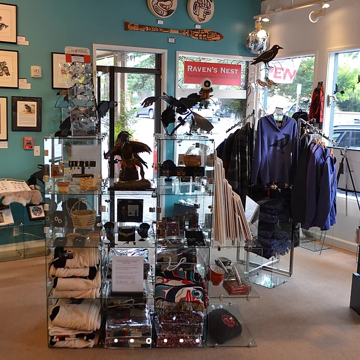Vashon Island shopping at Ravens Nest. Art and Vashon Island gifts.
